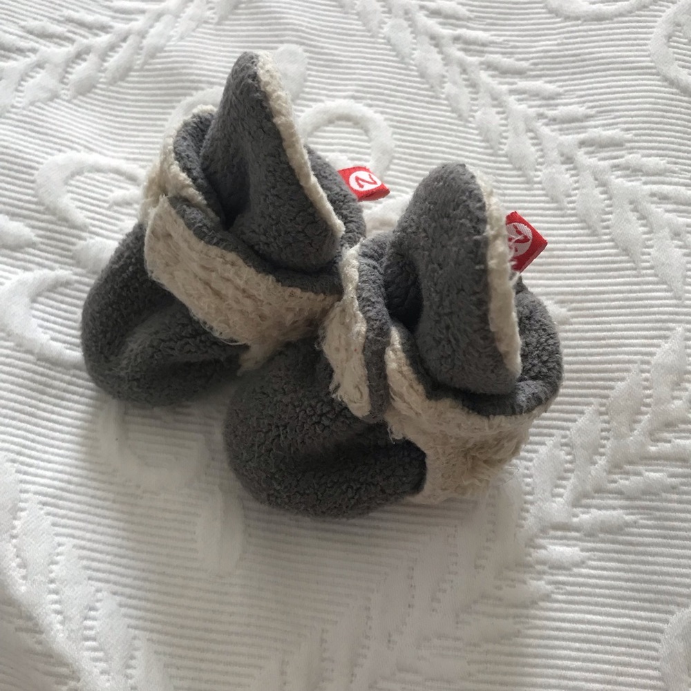 Cozy Zutano baby booties
